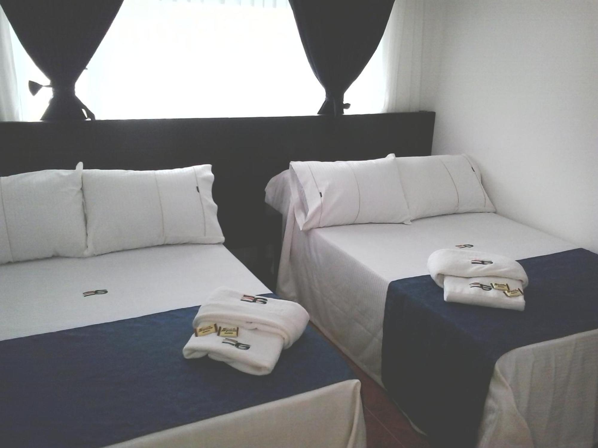 Hotel Casa Gabriela Bogota Ruang foto